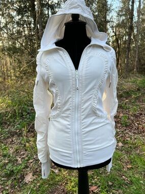 Lululemon Dance Studio ivory zip hoodie 4